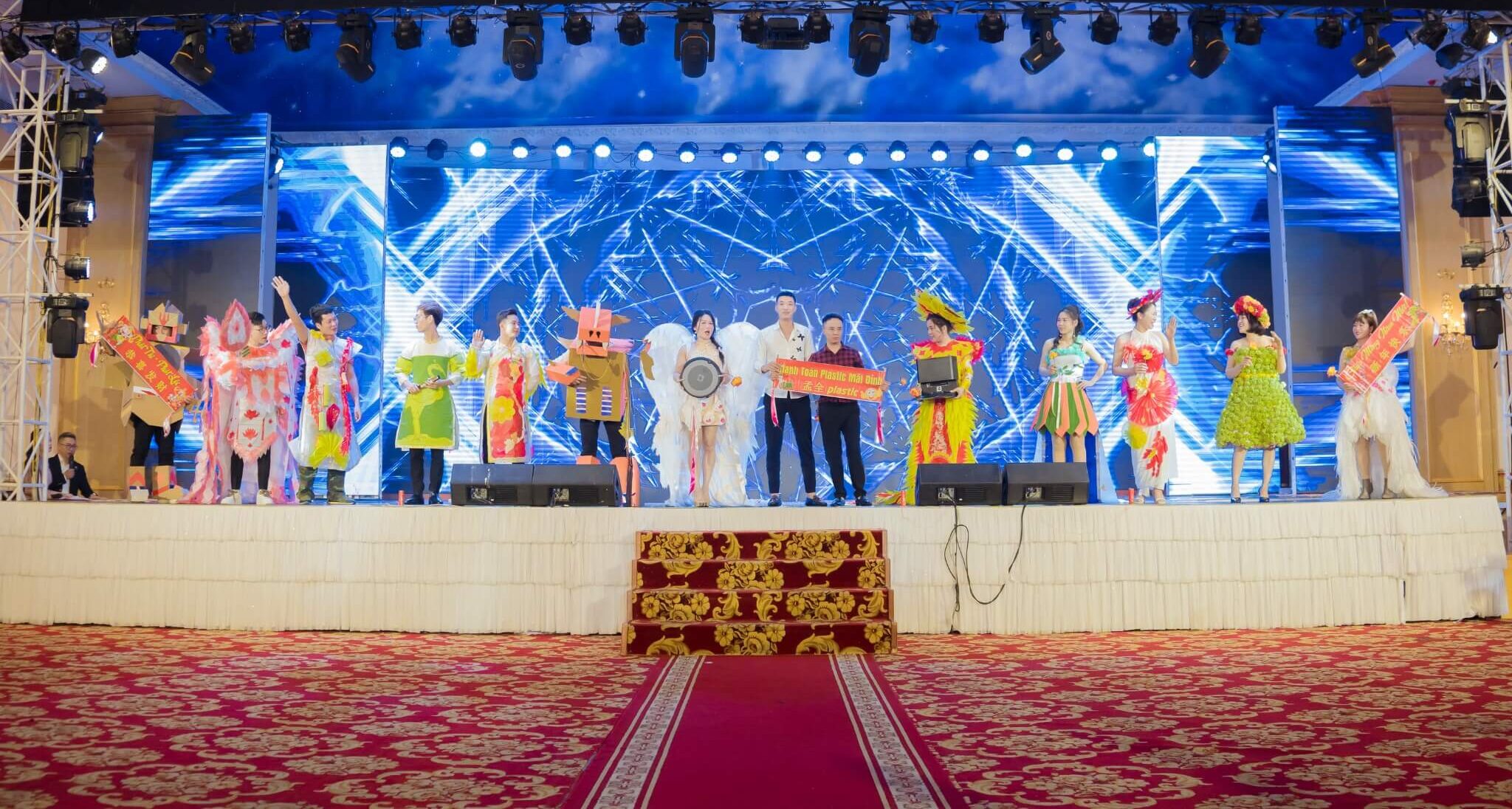 Chủ đề cho Year End Party phổ biến hiện nay