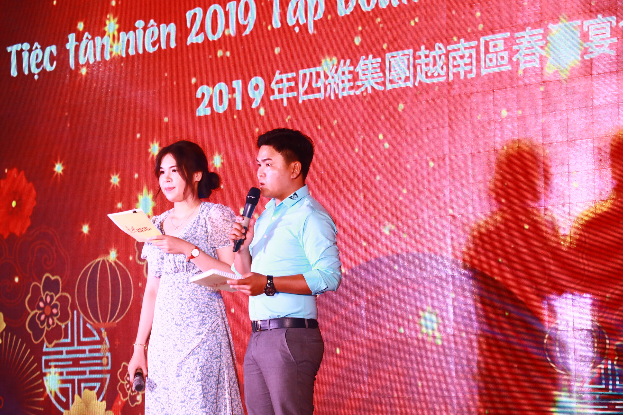 Mẫu Bài Phát Biểu Tất Niên Cuối Năm Ấn Tượng Nhất