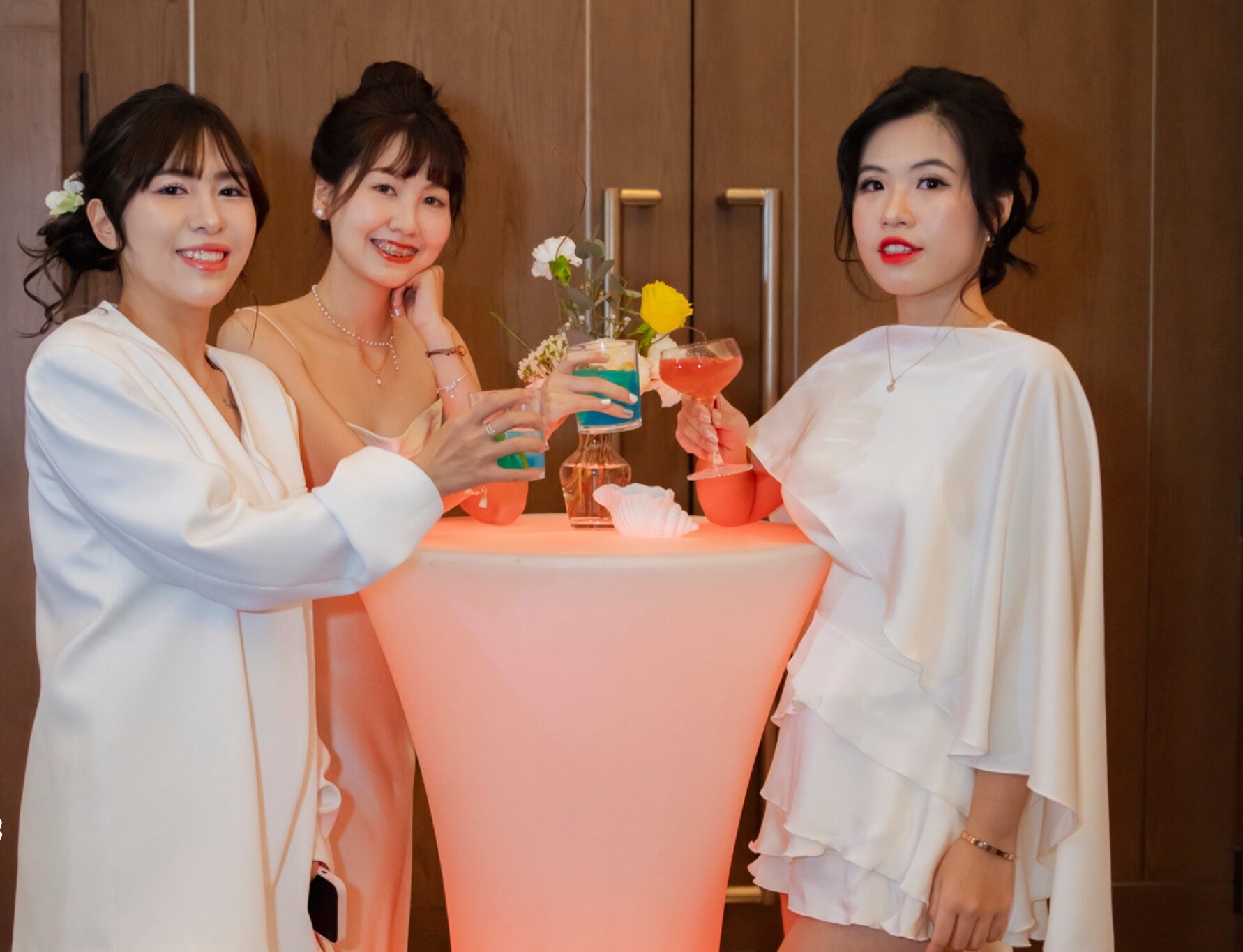 Váy dự tiệc sang trọng cho phái nữ