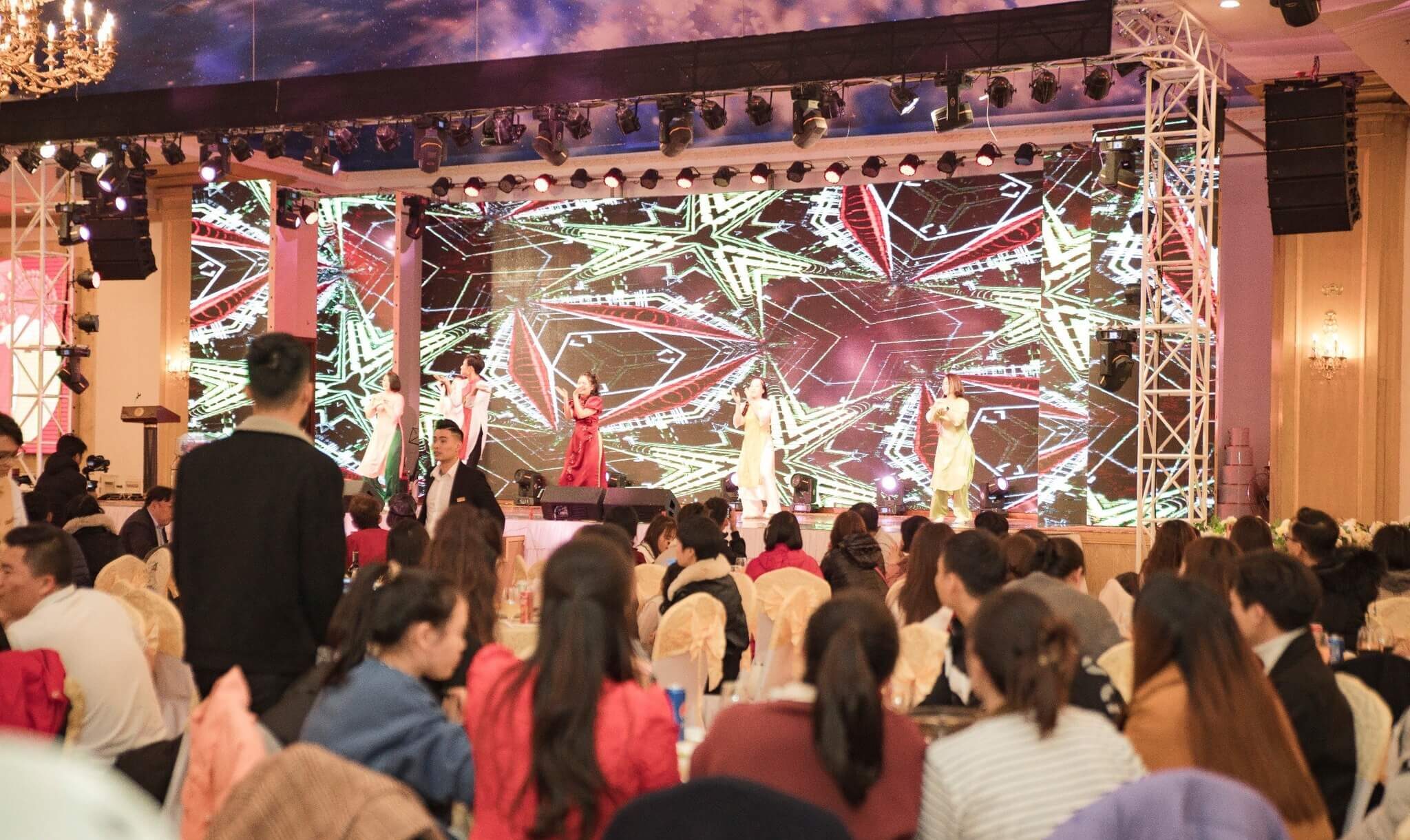 Vì sao cần lựa chọn địa điểm tổ chức year end party phù hợp?