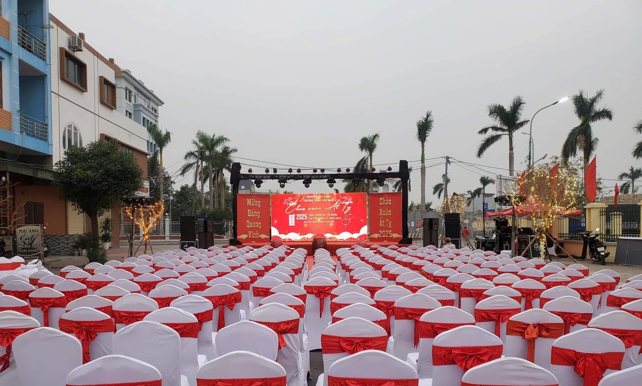 Bí quyết tiết kiệm chi phí tiệc tất niên cuối năm