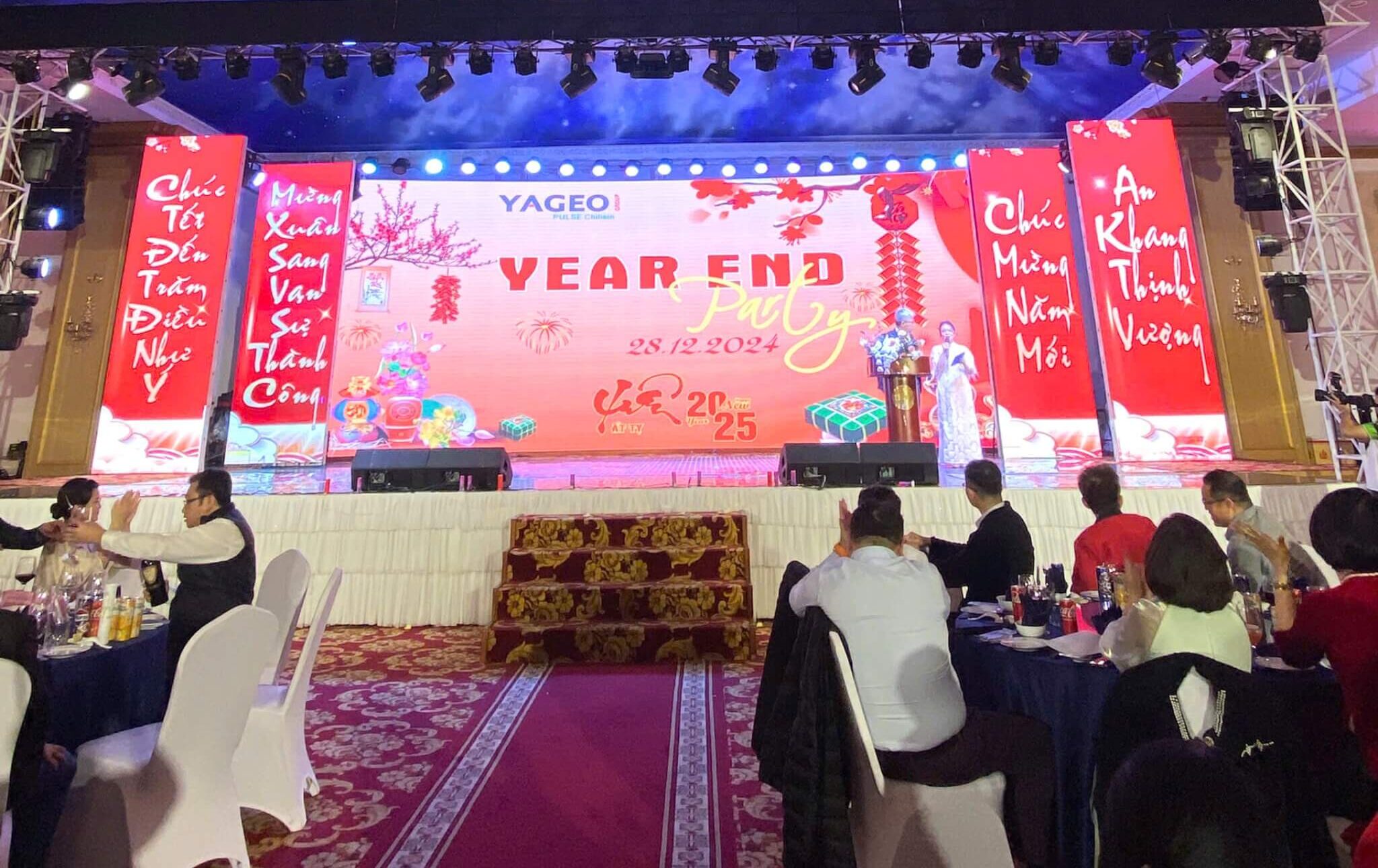 Các bước lập kế hoạch tổ chức tiệc tất niên chi tiết