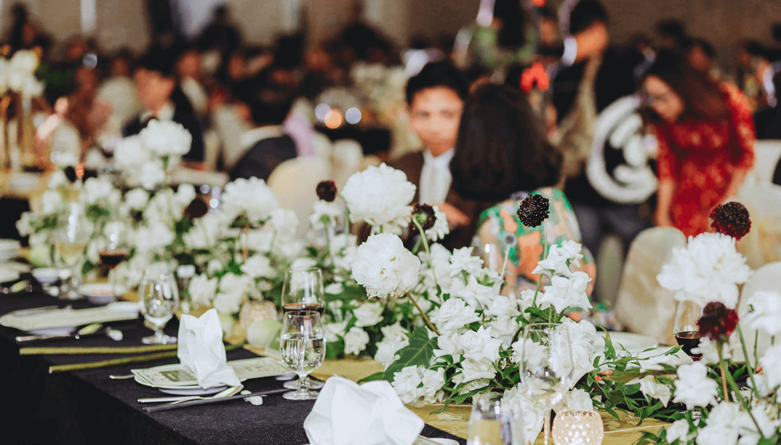 Vai trò của âm nhạc và lời phát biểu trong Year End Party